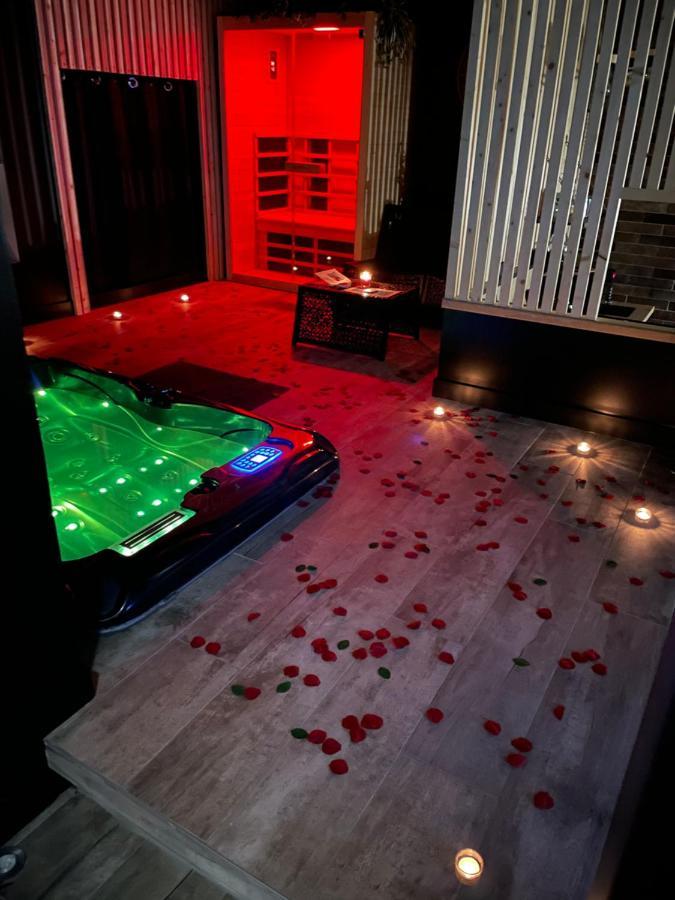 La Suite Grenoble Spa Jacuzzi Et Sauna Privatif Eksteriør billede